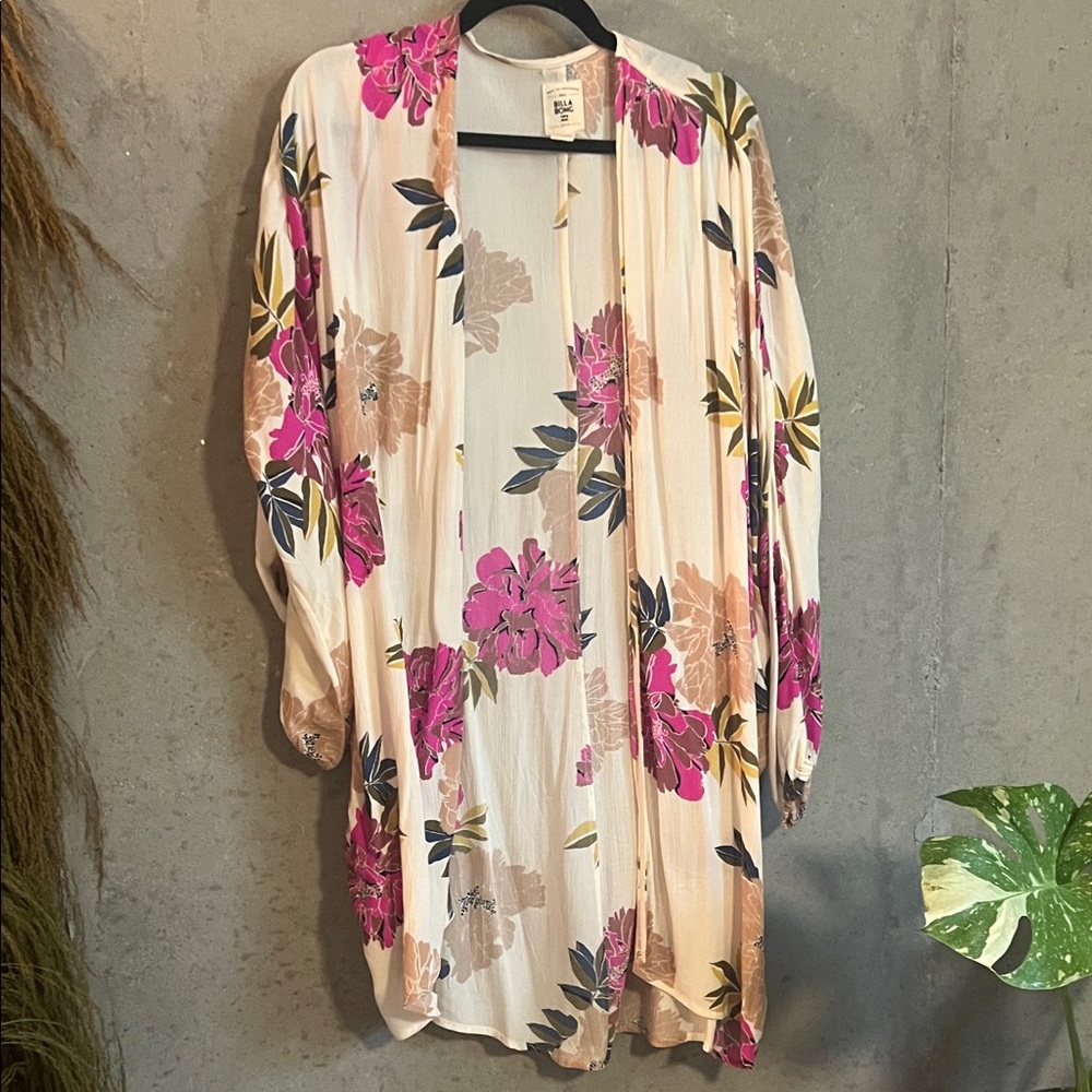 Billabong Floral Kimono